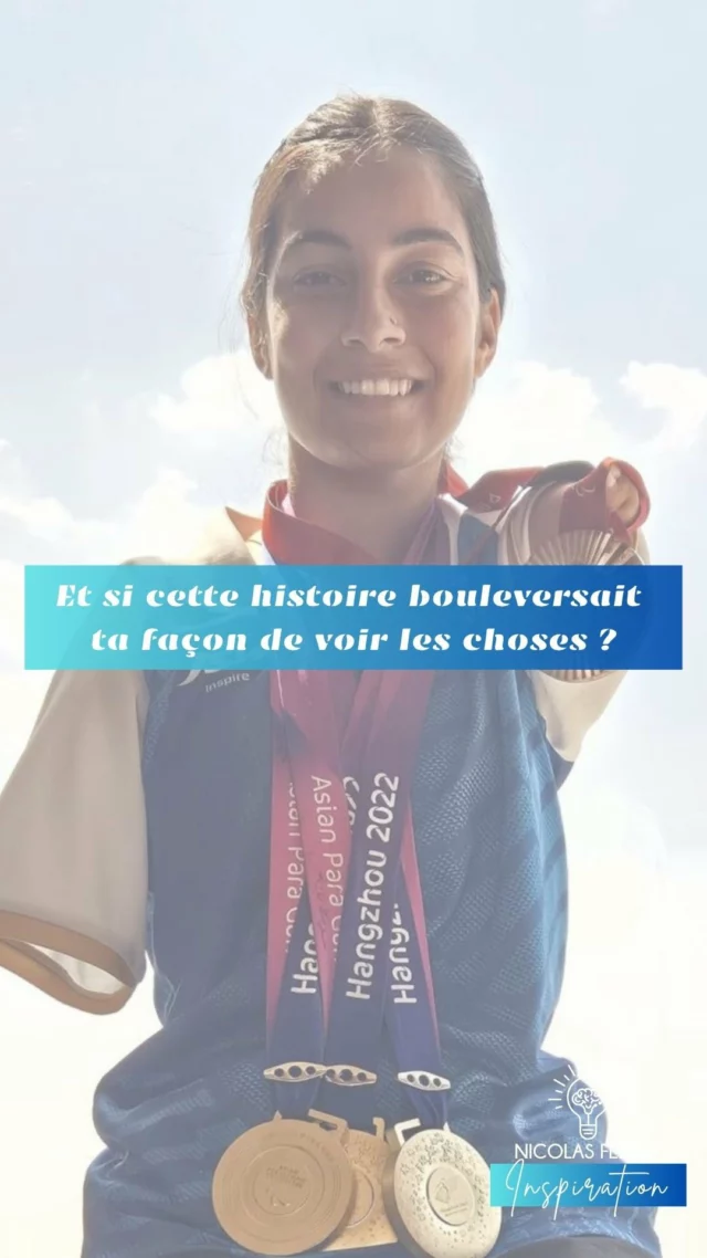 🥇 Privée de ses deux bras, elle est devenue, à seulement 16 ans, triple médaillée aux Jeux Para Asiatiques.
L’histoire de @sheetal_archery n’est pas là pour te faire dire “wow”.
🤔 Elle est là pour te faire réfléchir : à côté de quoi je suis en train de passer, par manque de conscience ou de courage ?

C’est quoi ton excuse ?
Pas le bon moment ? Pas la bonne idée ? Pas encore prêt ? Pas assez parfait ? 😔

💡 3 TIPS concrets à appliquer dès maintenant :

1️⃣ 𝙍𝙚𝙫𝙖𝙡𝙤𝙧𝙞𝙨𝙚 𝙘𝙚 𝙦𝙪𝙚 𝙩𝙪 𝙛𝙖𝙞𝙨 𝙙𝙚́𝙟𝙖̀ 𝙣𝙖𝙩𝙪𝙧𝙚𝙡𝙡𝙚𝙢𝙚𝙣𝙩.
Tu dessines, tu cuisines, tu parles facilement en public ?
Ce n’est pas un hobby : c’est un point d’appui.
Apprends à regarder ce que tu sais faire comme un socle, pas un à-côté.

2️⃣ 𝑨𝙧𝒓𝙚̂𝒕𝙚 𝙙’𝙖𝒕𝙩𝒆𝙣𝒅𝙧𝒆 “𝙡𝒆 𝒃𝙤𝒏 𝒎𝙤𝒎𝙚𝒏𝙩” 𝒑𝙤𝒖𝙧 𝙩𝒆 𝒍𝙖𝒏𝙘𝒆𝙧.
La bonne opportunité, c’est souvent celle que tu rends visible en passant à l’action, pas en attendant.

3️⃣ 𝙏𝒓𝙖𝒗𝙖𝒊𝙡𝒍𝙚 𝙩𝒐𝙣 𝙚𝒏𝙫𝒊𝙧𝒐𝙣𝒏𝙚𝒎𝙚𝒏𝙩.
Demande-toi : où pourrais-je me montrer sans filtre ? Où mon talent pourrait-il être vu ?

𝗣𝗮𝗿𝗰𝗲 𝗾𝘂𝗲 𝗹’𝗶𝗺𝗽𝗼𝘀𝘀𝗶𝗯𝗹𝗲 𝗻’𝗲𝘀𝘁 𝗽𝗮𝘀 𝘂𝗻 𝗺𝘂𝗿, 𝗰’𝗲𝘀𝘁 𝘂𝗻 𝗰𝗲𝗻𝘁𝗿𝗲 𝗾𝘂’𝗶𝗹 𝗳𝗮𝘂𝘁 𝗮𝗽𝗽𝗿𝗲𝗻𝗱𝗿𝗲 𝗮̀ 𝘃𝗶𝘀𝗲𝗿.

𝙏𝒖 𝒗𝙚𝒖𝙭 𝙖𝒍𝙡𝒆𝙧 𝙥𝒍𝙪𝒔 𝒍𝙤𝒊𝙣 ?
Pré-incris toi gratuitement à mon programme en ligne 𝗢𝗦𝗘𝗭 𝗟’𝗜𝗠𝗣𝗢𝗦𝗦𝗜𝗕𝗟𝗘
𝟭𝟮 𝘀𝗲𝗺𝗮𝗶𝗻𝗲𝘀 𝗽𝗼𝘂𝗿 𝗮𝘁𝘁𝗲𝗶𝗻𝗱𝗿𝗲 𝘁𝗼𝗻 𝗼𝗯𝗷𝗲𝗰𝘁𝗶𝗳 et découvrir de quoi tu es capable en écoutant la bonne voie !
📲 Lien en bio